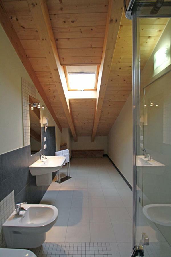 All'Albaro Agriturismo Salizzole Exteriör bild